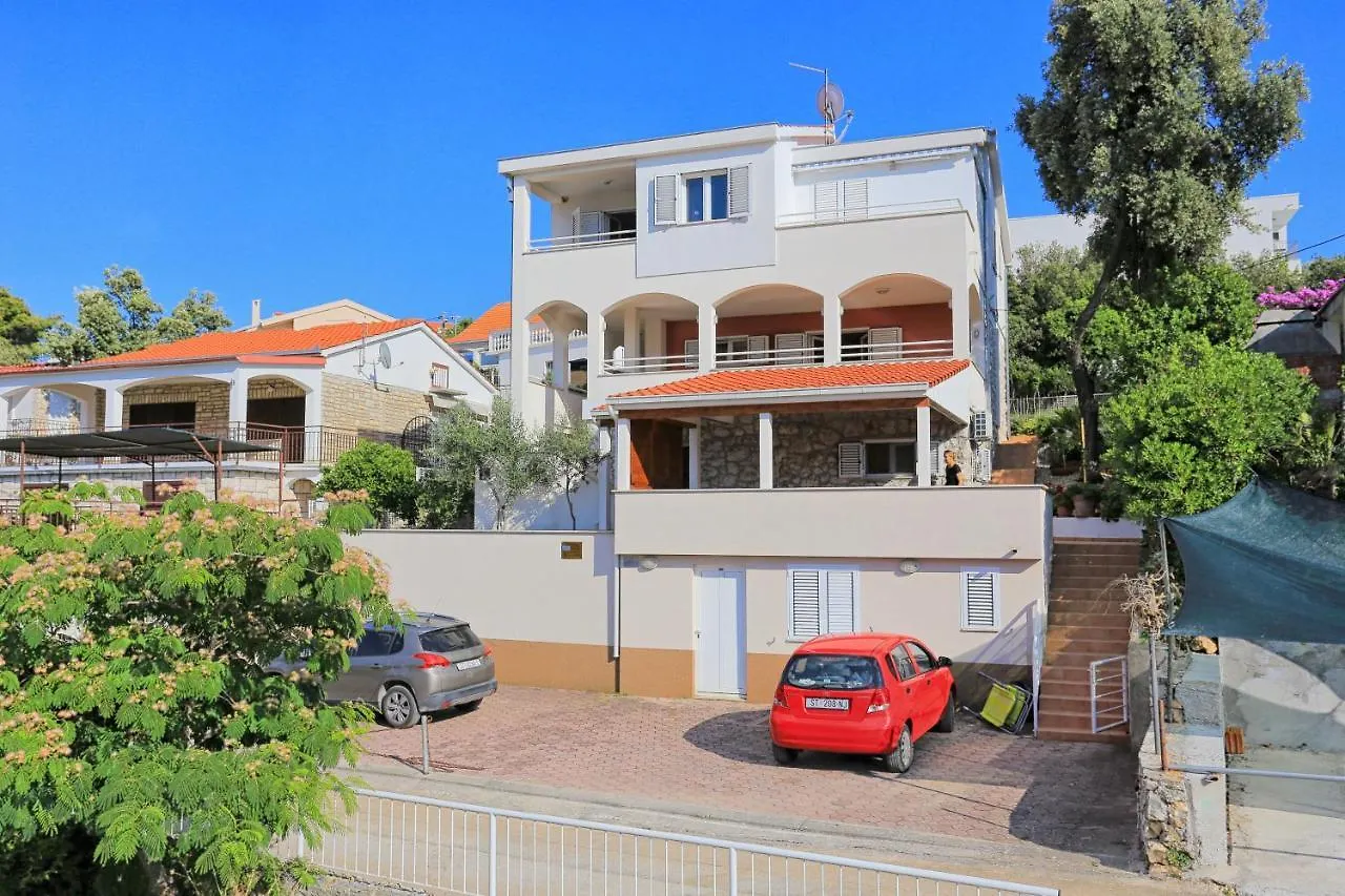 Apartments By The Sea Seget Vranjica, Trogir - 13771
