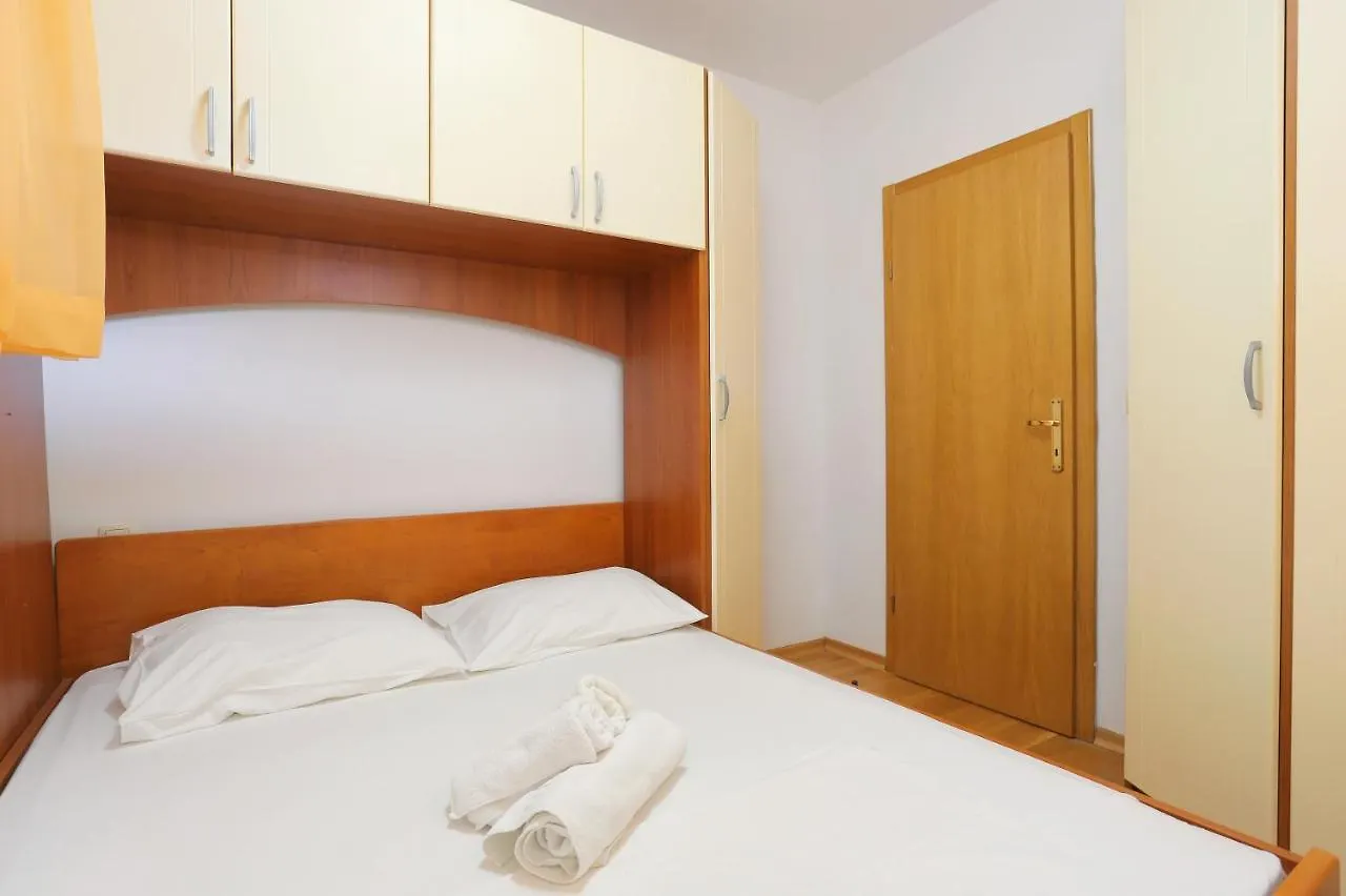 Apartments By The Sea Seget Vranjica, Trogir - 13771