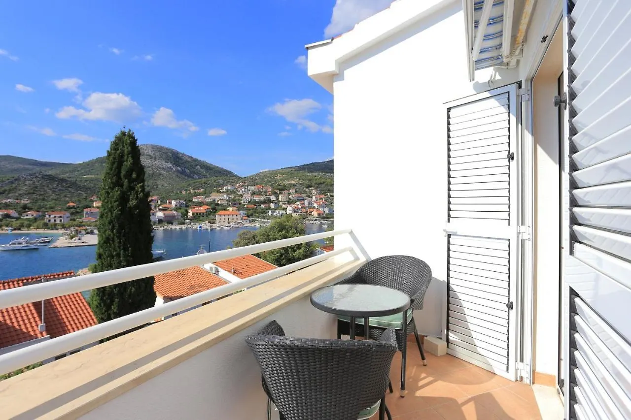 Apartments By The Sea Seget Vranjica, Trogir - 13771