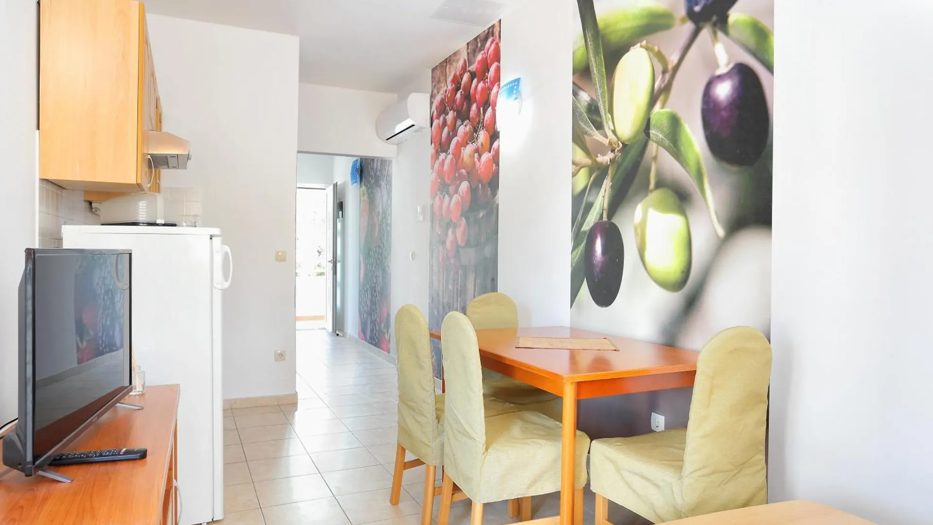 Apartments By The Sea Seget Vranjica, Trogir - 13771 Croatia